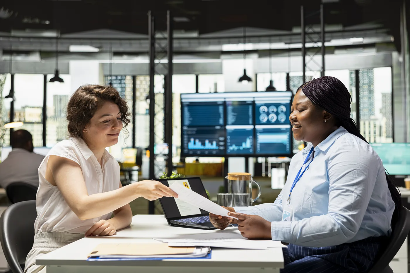 Pay Talks That Build Trust - 5 Quick Tips to Help You Effectively Plan and Discuss Pay Strategies